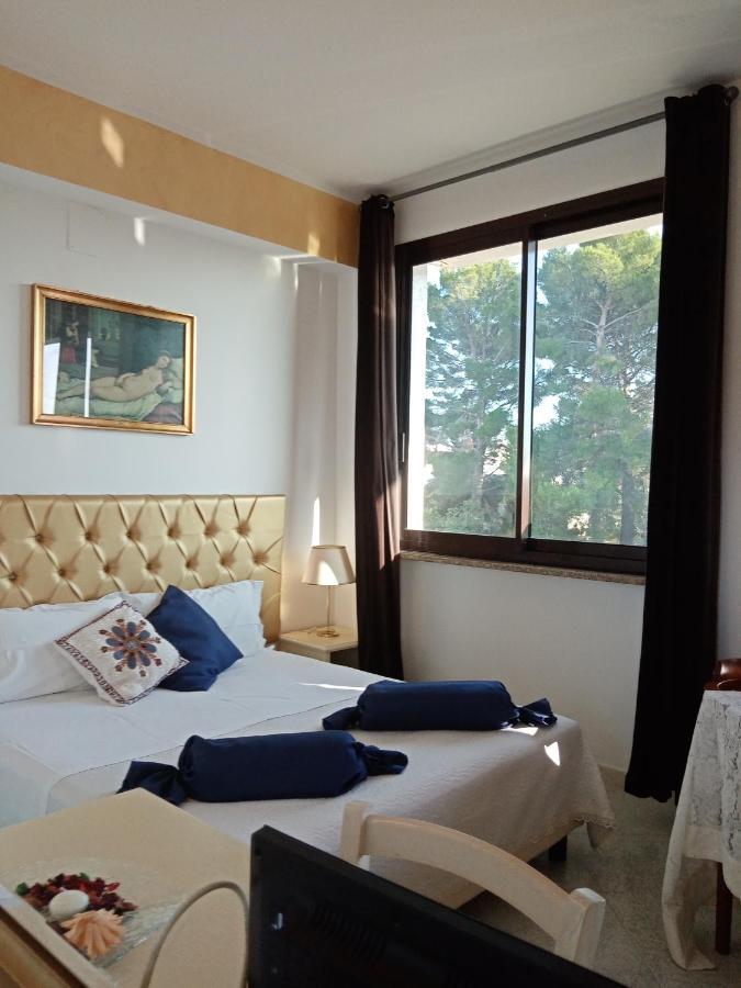 B&B La Maison Sammichele Di Bari Екстер'єр фото
