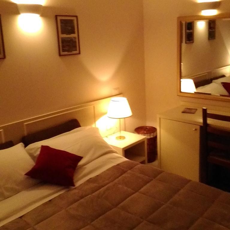 B&B La Maison Sammichele Di Bari Екстер'єр фото
