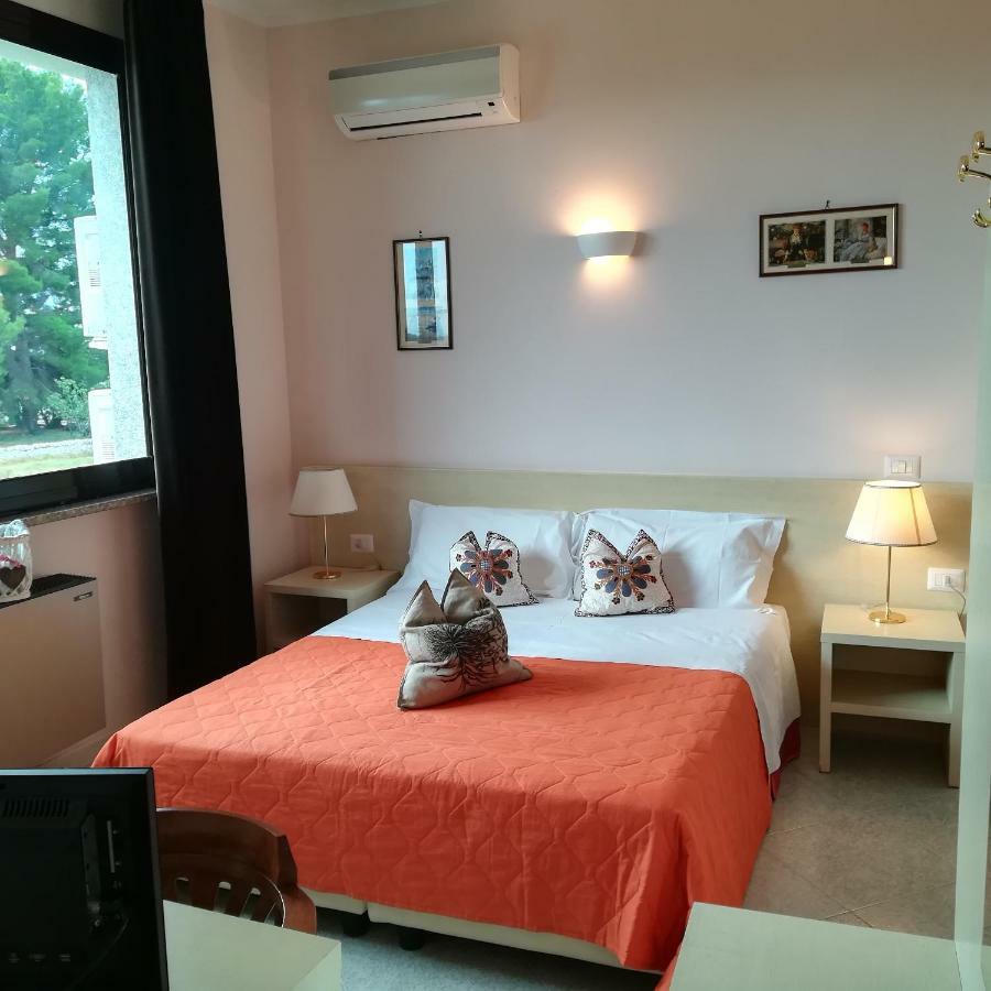 B&B La Maison Sammichele Di Bari Екстер'єр фото